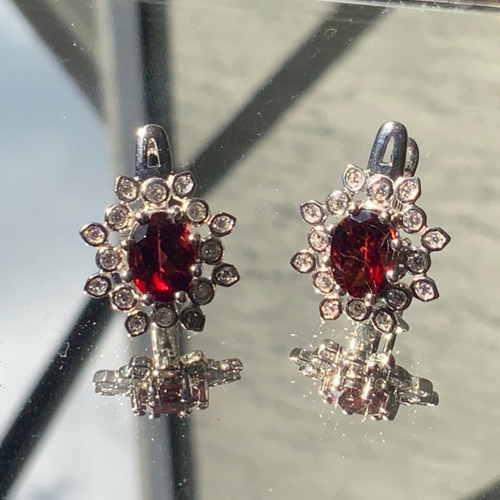 GARNET & CUBIC ZIRCONIA 925 STERLING SILVER EARRINGS